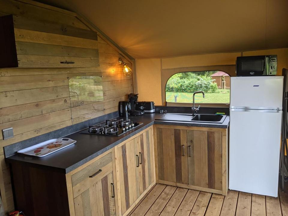 Hotel Camping De La Liez Peigney Exteriér fotografie