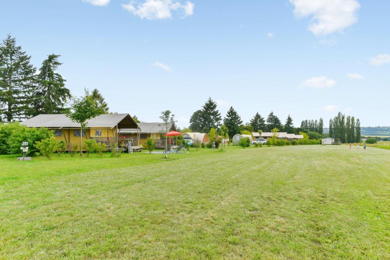 Hotel Camping De La Liez Peigney Exteriér fotografie